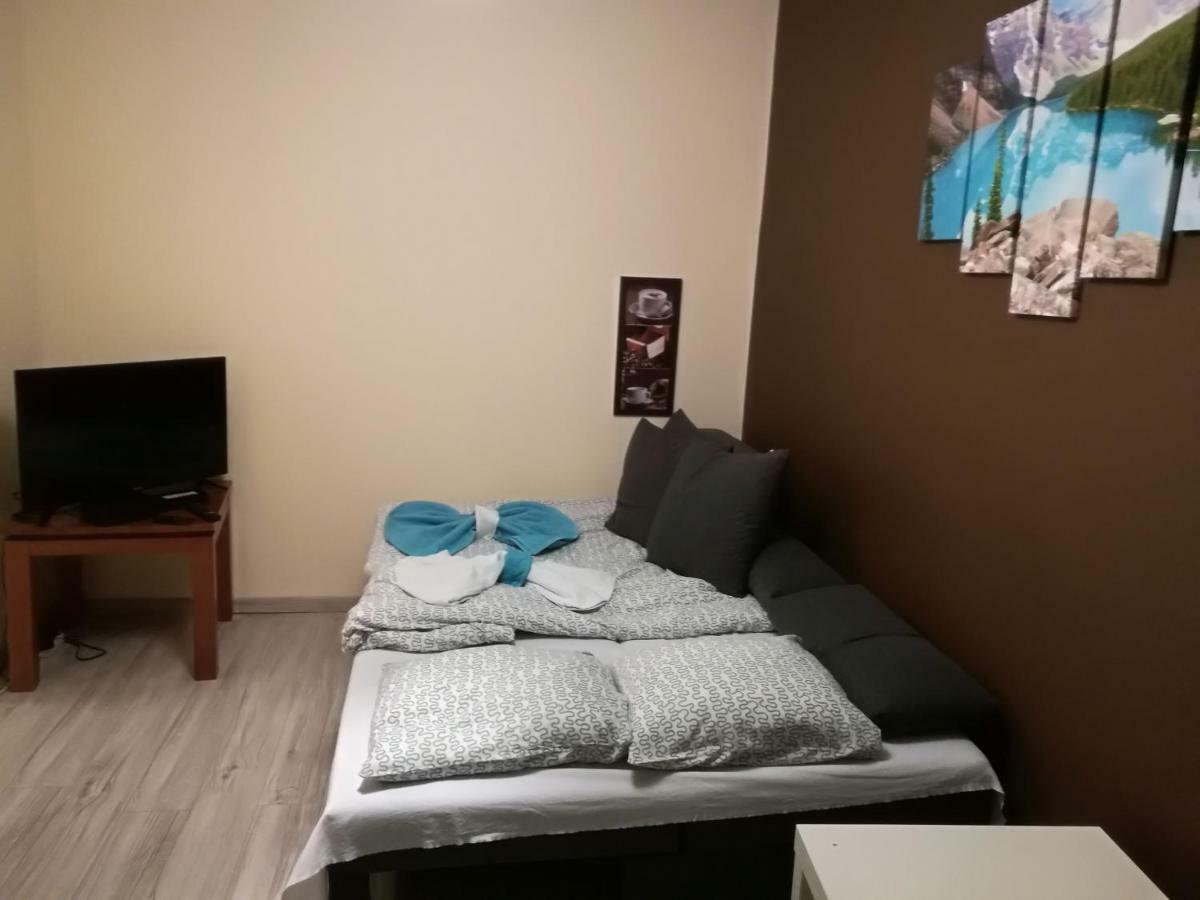 4 Apartment